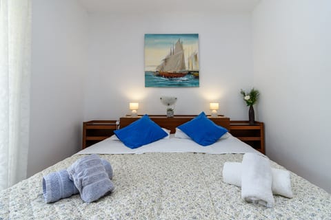 Apartments and Rooms Mery - Unit 378080-13