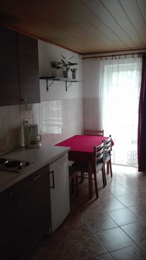 Apartments and Rooms Mery - Unit 378078-13
