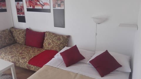 Apartments and Rooms Mery - Unit 378078-13
