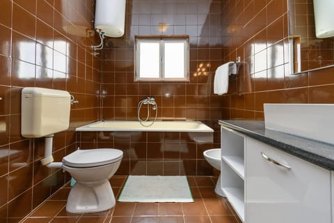 House Toni - Unit 378092-13