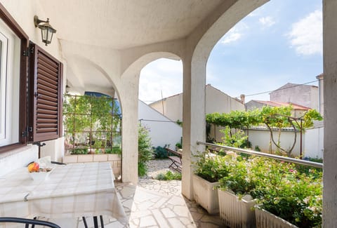 Apartments Puntica - Unit 207010-16