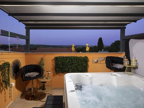 Venus mit Whirlpool, Sauna in Banjole