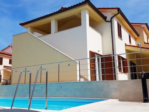 in Banjole mit Privatem Pool