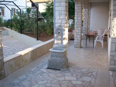 Appartement mit Balkon