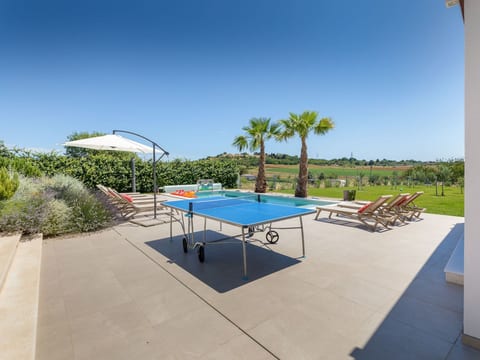 Villa Grofica, beheizter Pool, Taverne, Strandnähe