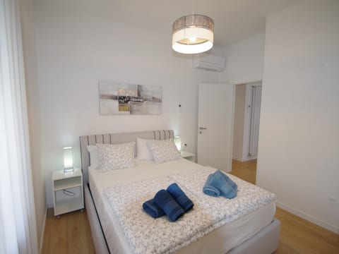 Moderne 2-Schlafzimmer-Wohnung in Pula