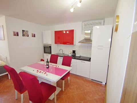 Studio-Wohnung "Tara"