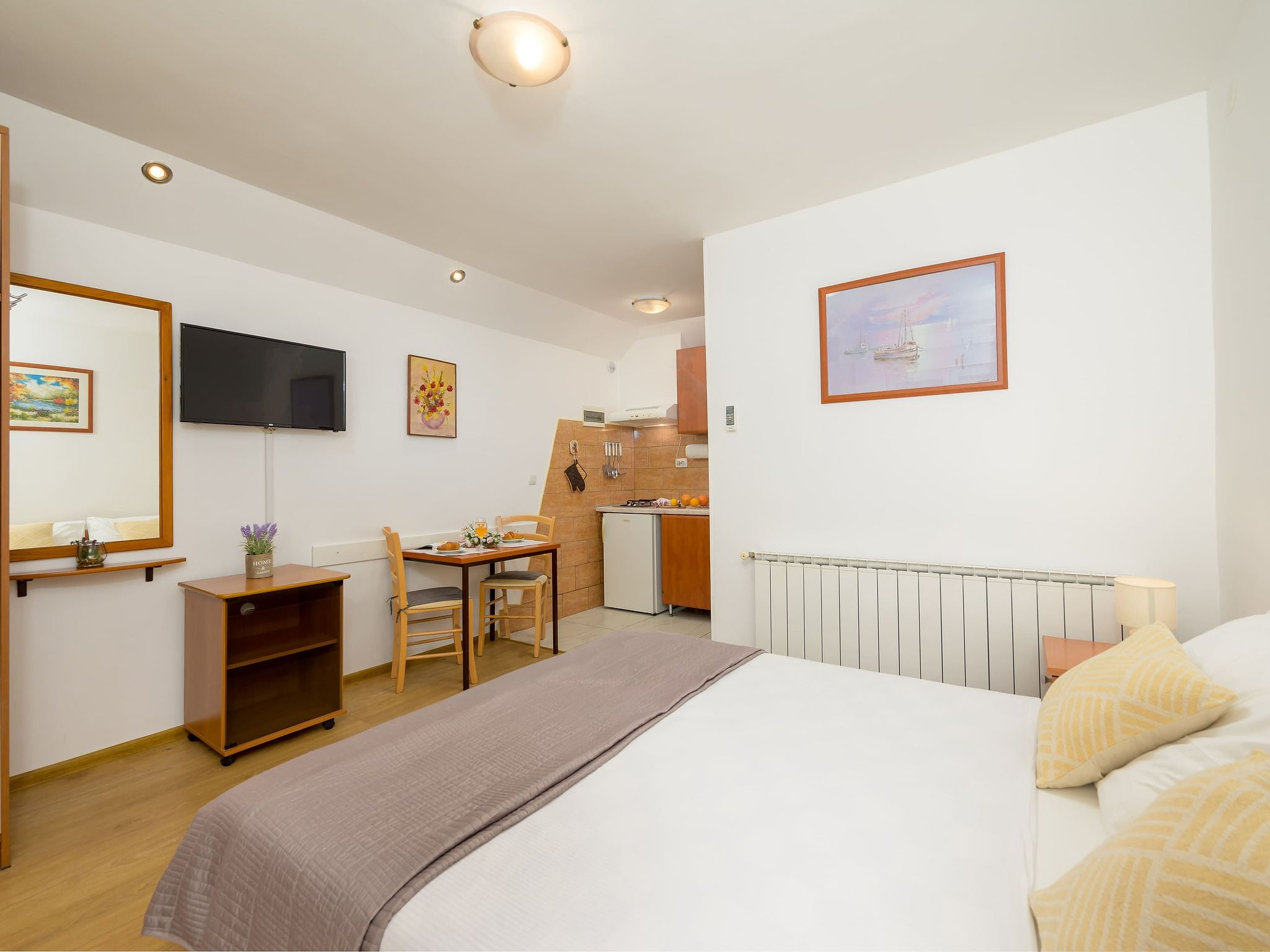 Ruhig gelegene Ferienwohnung 7