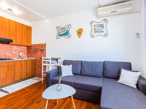 für 4 Personen ca. 35 m² in Pula, Istrien (Pula und Umgebung)