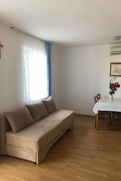 in Fažana mit Garten und Terrasse