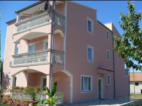 in Fažana mit Garten und Terrasse