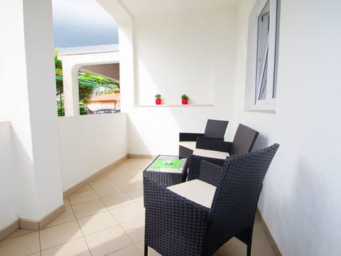 Wohnung Andy in Strandnähe, Valbandon