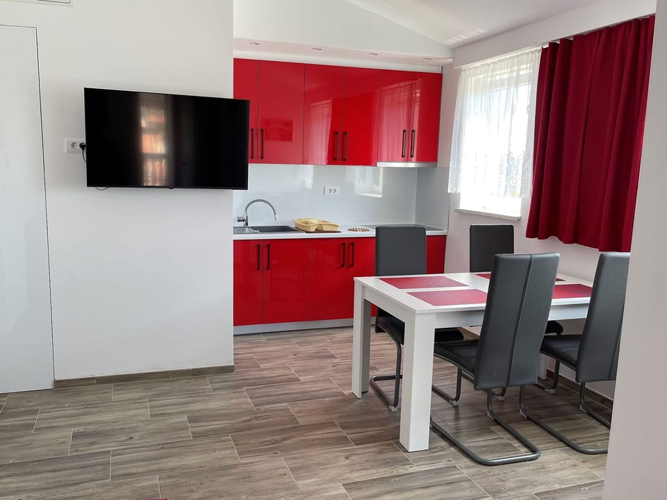 Appartement in Fažana mit Grill und Terrasse - Fažana