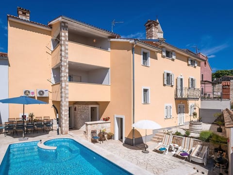 Villa Nada