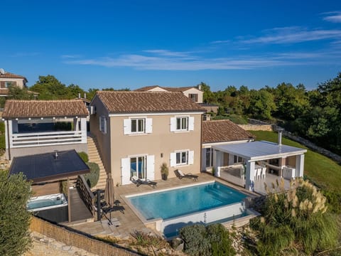Villa Monet