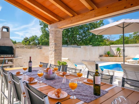 Family villa Nicole