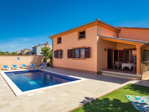 Ferienvilla "Ena"