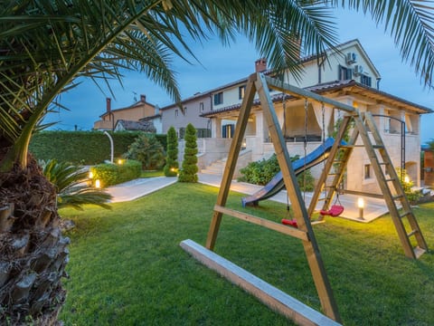 Villa Anabel bei Porec mit Pool, Jacuzzi und Sauna