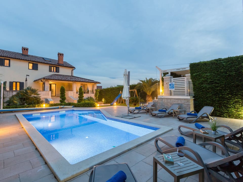 Villa Anabel bei Porec mit Pool, Jacuzzi und Sauna - Kaštelir