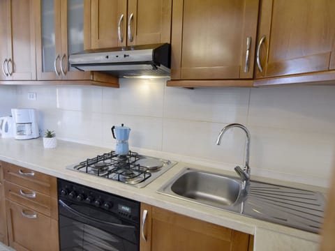 Zwei-Zimmer-Wohnung in der Nähe des Meeres Umag