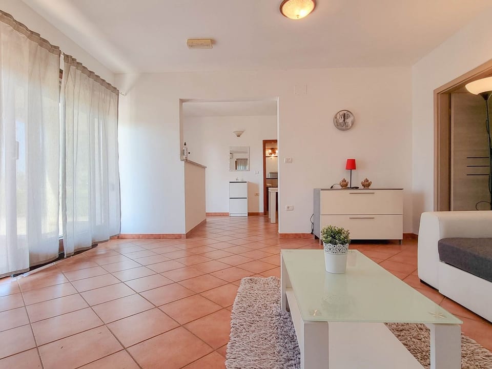 Apartamento Dani con terraza - Umag