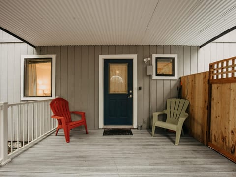 Eine Hütte mit Hot Tub, Haustiere erlaubt, Gener