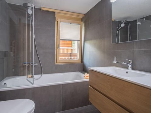 Top Ferienwohnung Dom (SkiIn/SkiOut)