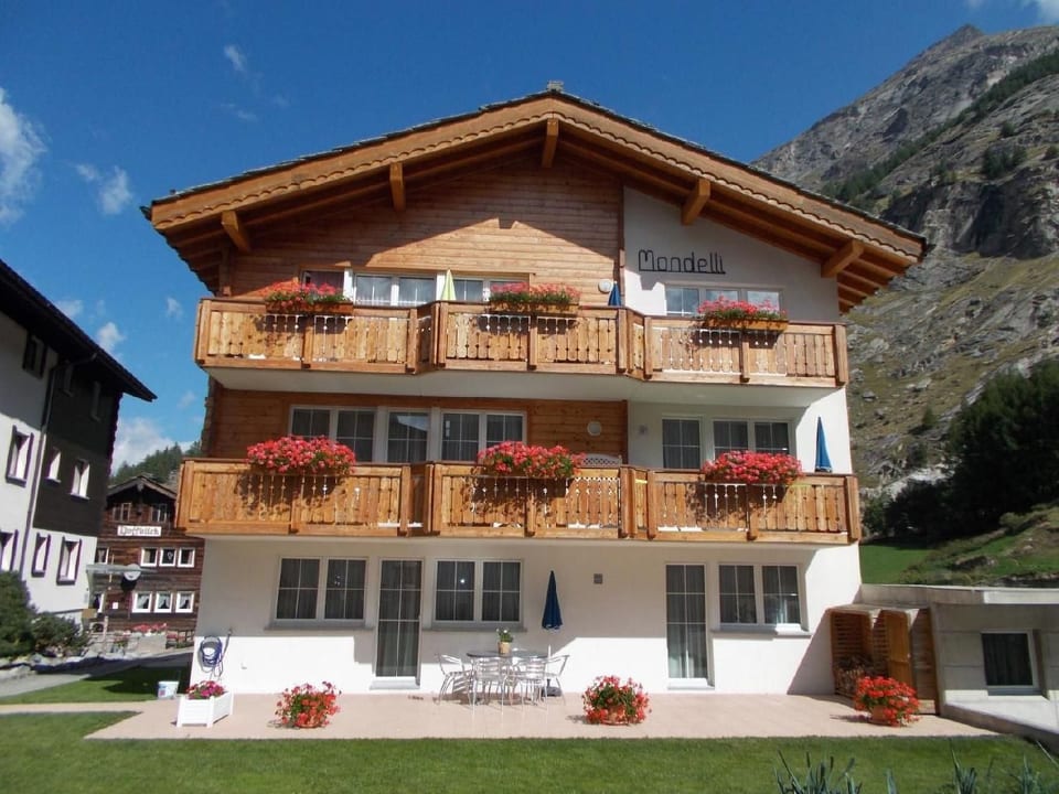 Haus Mondelli - Saas-Almagell