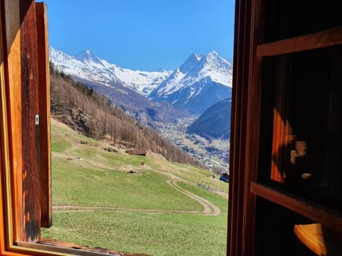 Chalet Nid d'Aigle - Mayen zu vermieten in Wallis