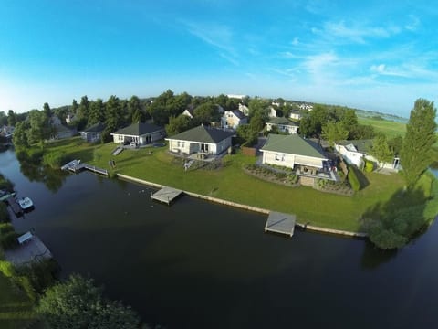 Starvilla in Makkum mit Sauna und schöner Aussicht