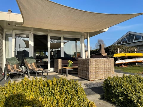 Starvilla in Makkum mit Sauna und schöner Aussicht