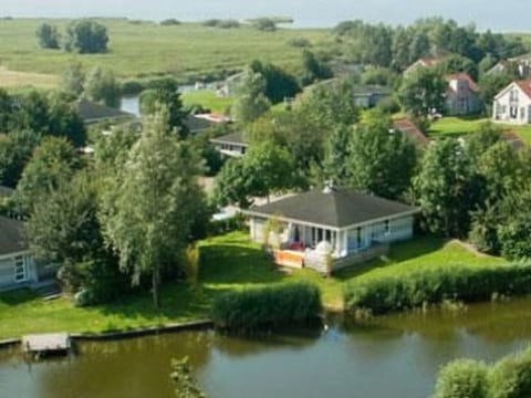 Starvilla in Makkum mit Sauna und schöner Aussicht