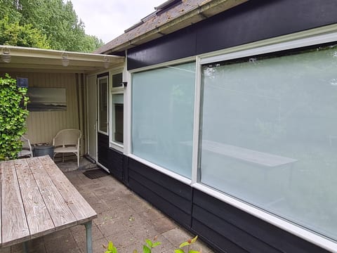 "Buurtweg 121"