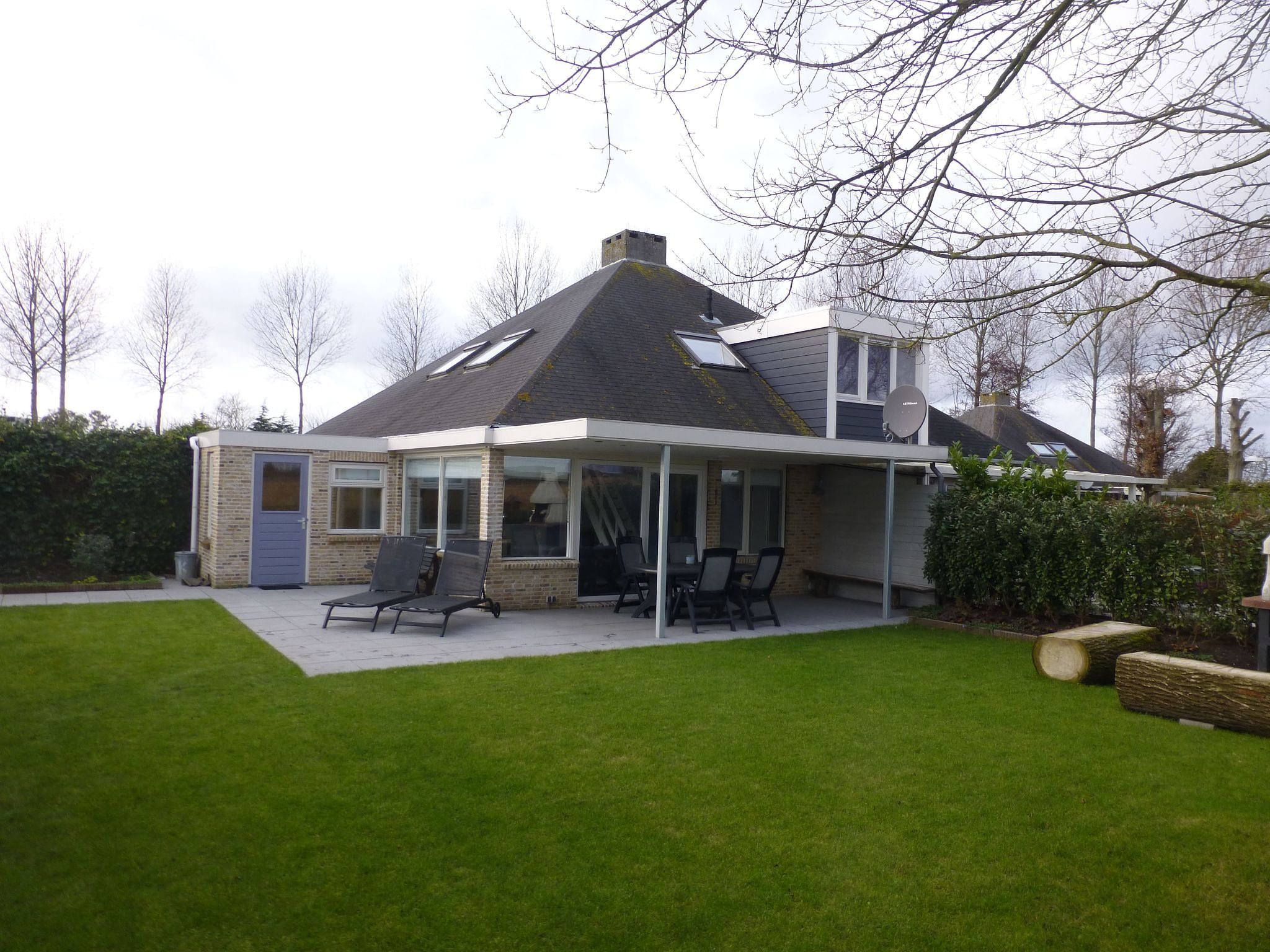 Neuer schöner Bungalow