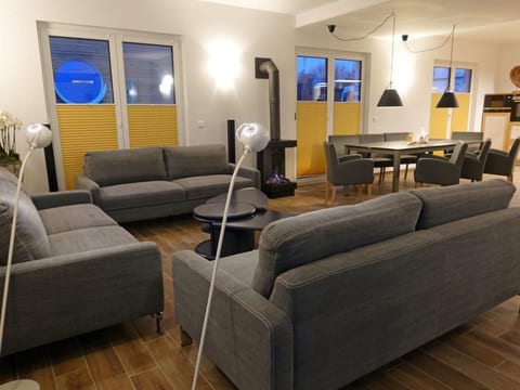 Poolhaus Birdieweg11 b - Villa Wassergeist
