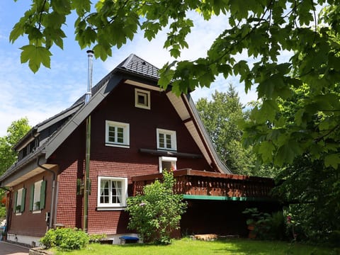 Schwarzwaldhaus St. Blasien, direkt am Bach