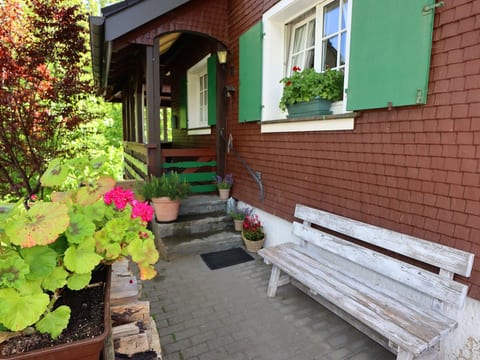 Schwarzwaldhaus St. Blasien, direkt am Bach