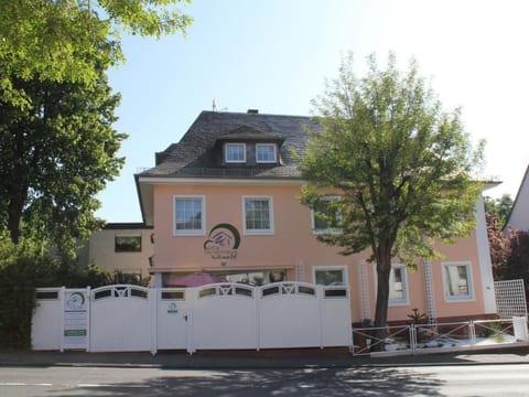 Modernes Ferienhaus in Daun