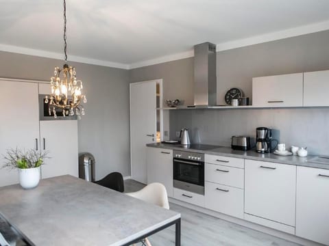 Komfortable Ferienwohnung mit großem Balkon