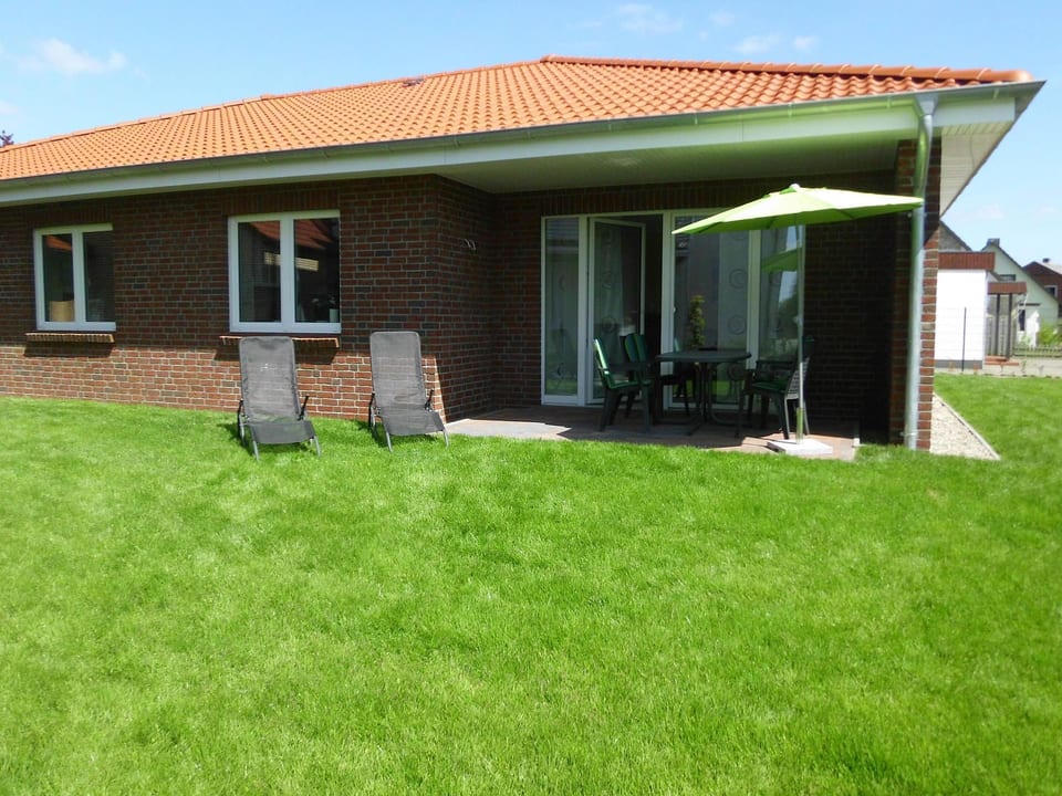 Maison mitoyenne accessible avec terrasse. - Hasselberg