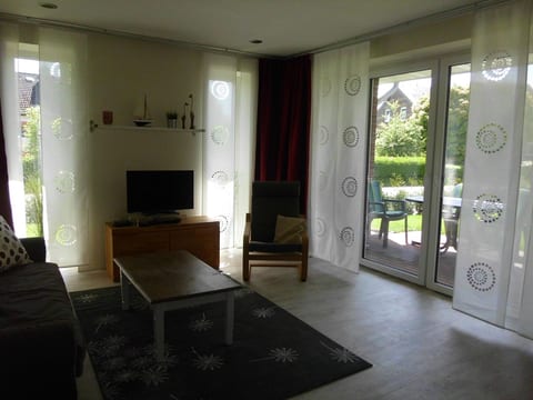 Barrierefreie FeHausHälfte mit Terrasse.