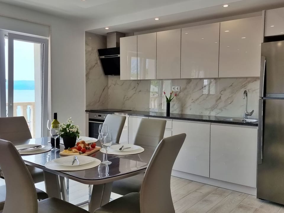 Superior-Apartment con dos dormitorios DaMa - Omiš