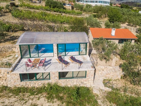 Ferienvilla Kalista mit Pool und tollem Ausblick