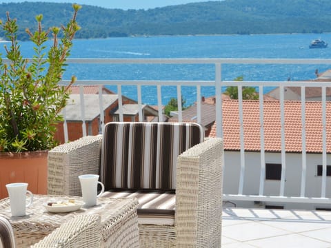 Wohnung "Decor" mit Blick auf das Wasser