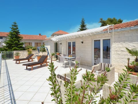 Wohnung "Decor" mit Blick auf das Wasser