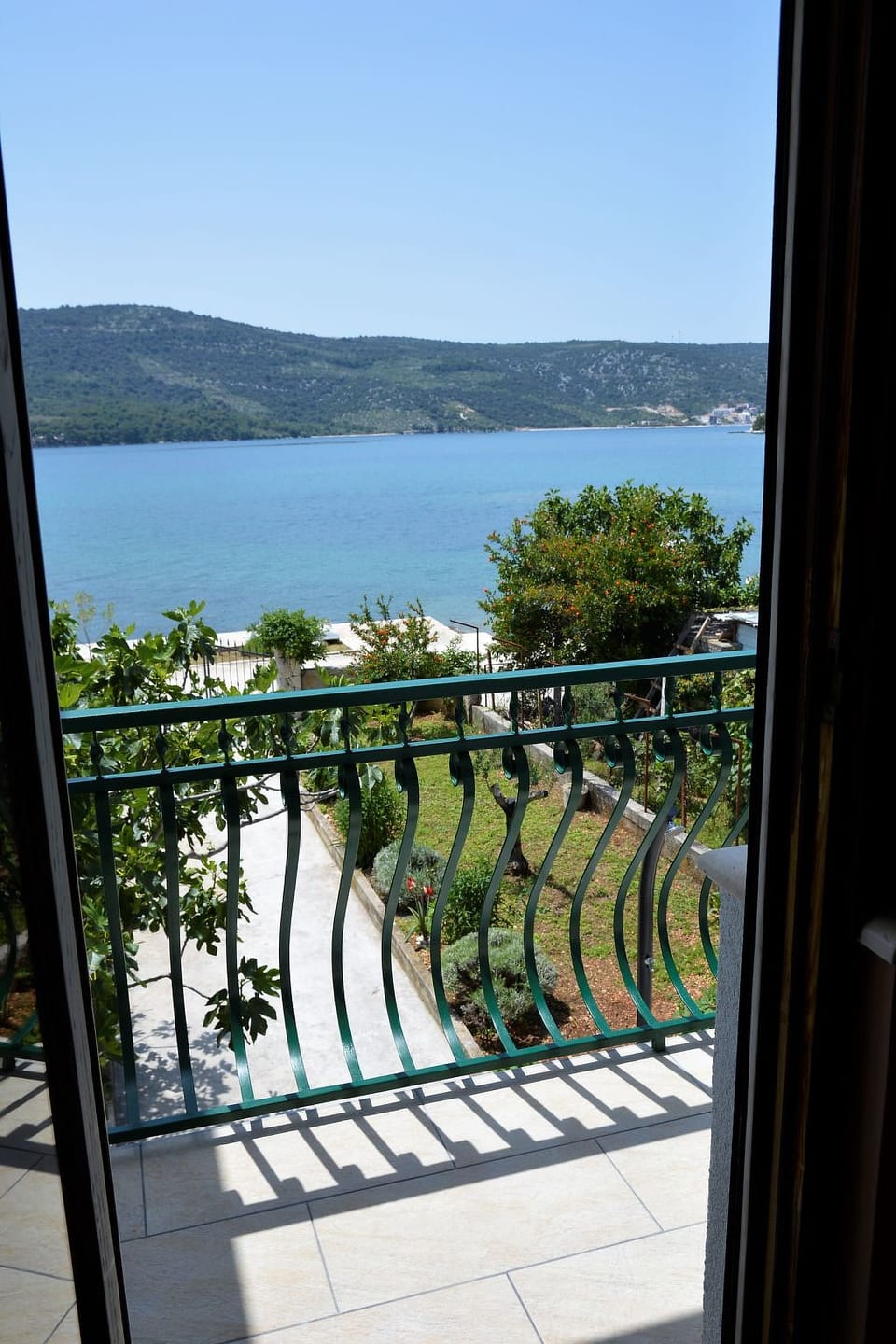 Bel appartement à Poljica avec parking privé - Marina