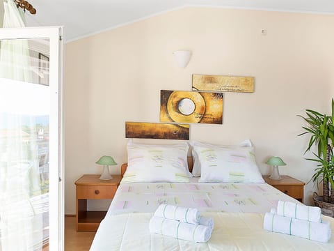 Appartement mit Balkon