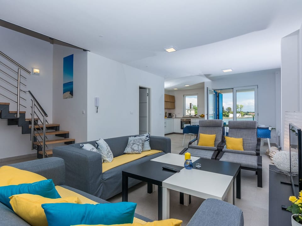 Strandvilla Miri Rose mit beheizbarem Pool - Privlaka, Zadar County