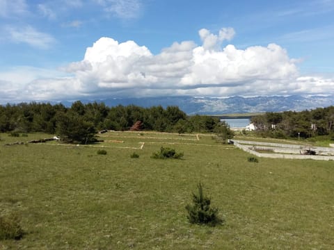 Ema erste Etage mit offener Terrasse