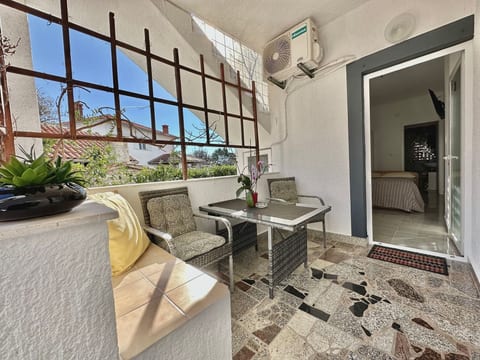 Kleines Studio Slaven in Krk